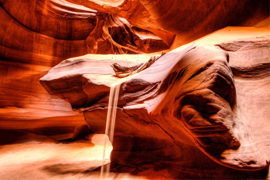 Antelope Canyon sand fall log